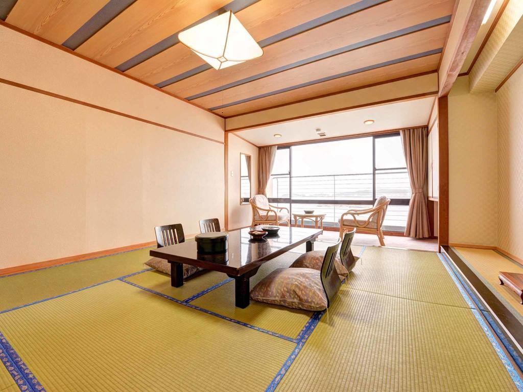 Hotel Taikairo Minamichita Habitación foto